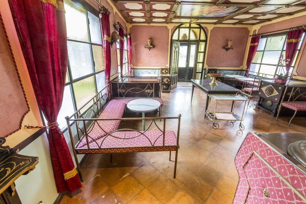 Hotel Villino Della Flanella Modena Esterno foto