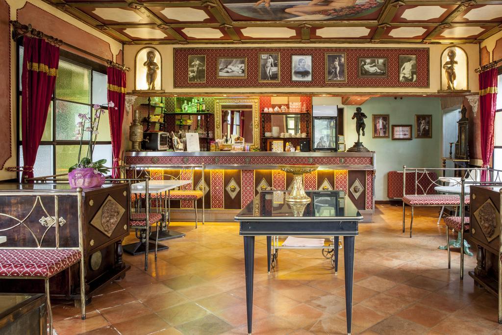 Hotel Villino Della Flanella Modena Esterno foto