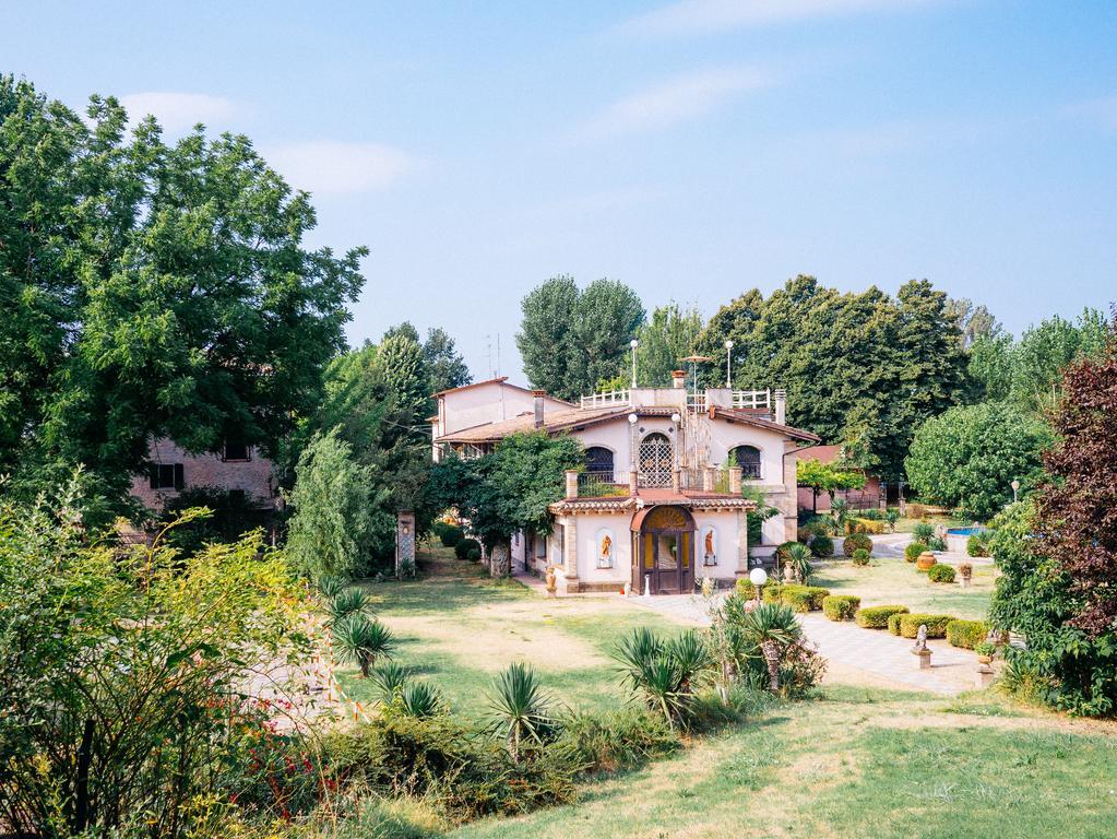 Hotel Villino Della Flanella Modena Esterno foto