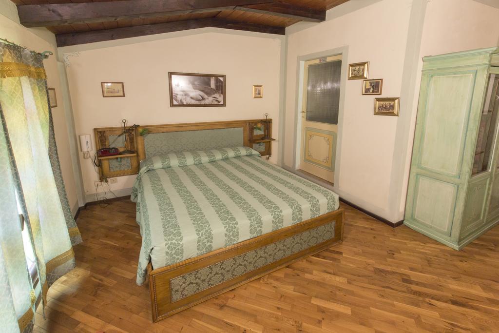 Hotel Villino Della Flanella Modena Camera foto
