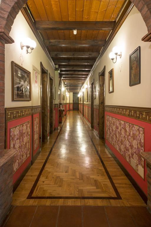 Hotel Villino Della Flanella Modena Esterno foto