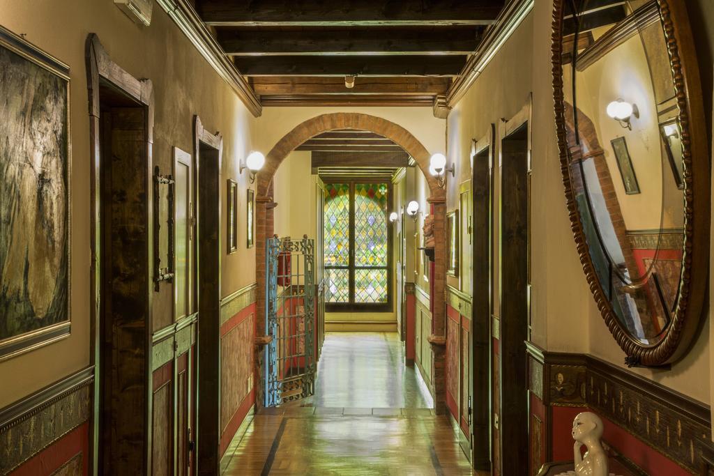 Hotel Villino Della Flanella Modena Esterno foto